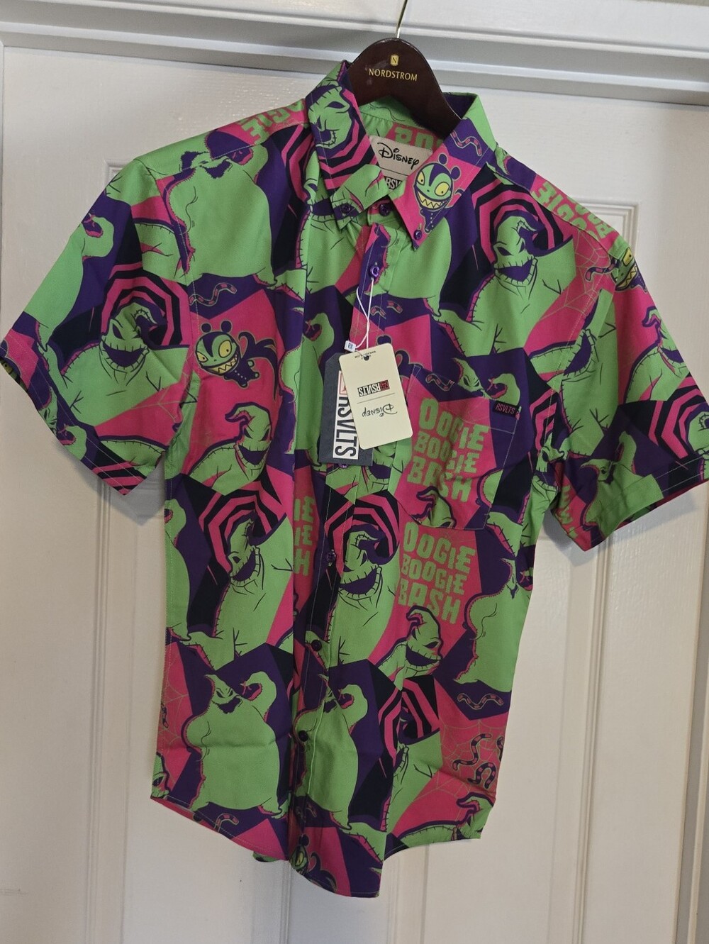 Disney Oogie Boogie Bash Halloween Men’s Button-Up Shirt Rare!!! NWT
